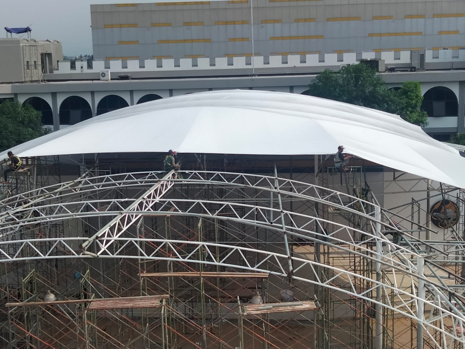 Daftar harga pasang kanopi membran Sukabumi - hasil pengerjaan Radiyya Membrane